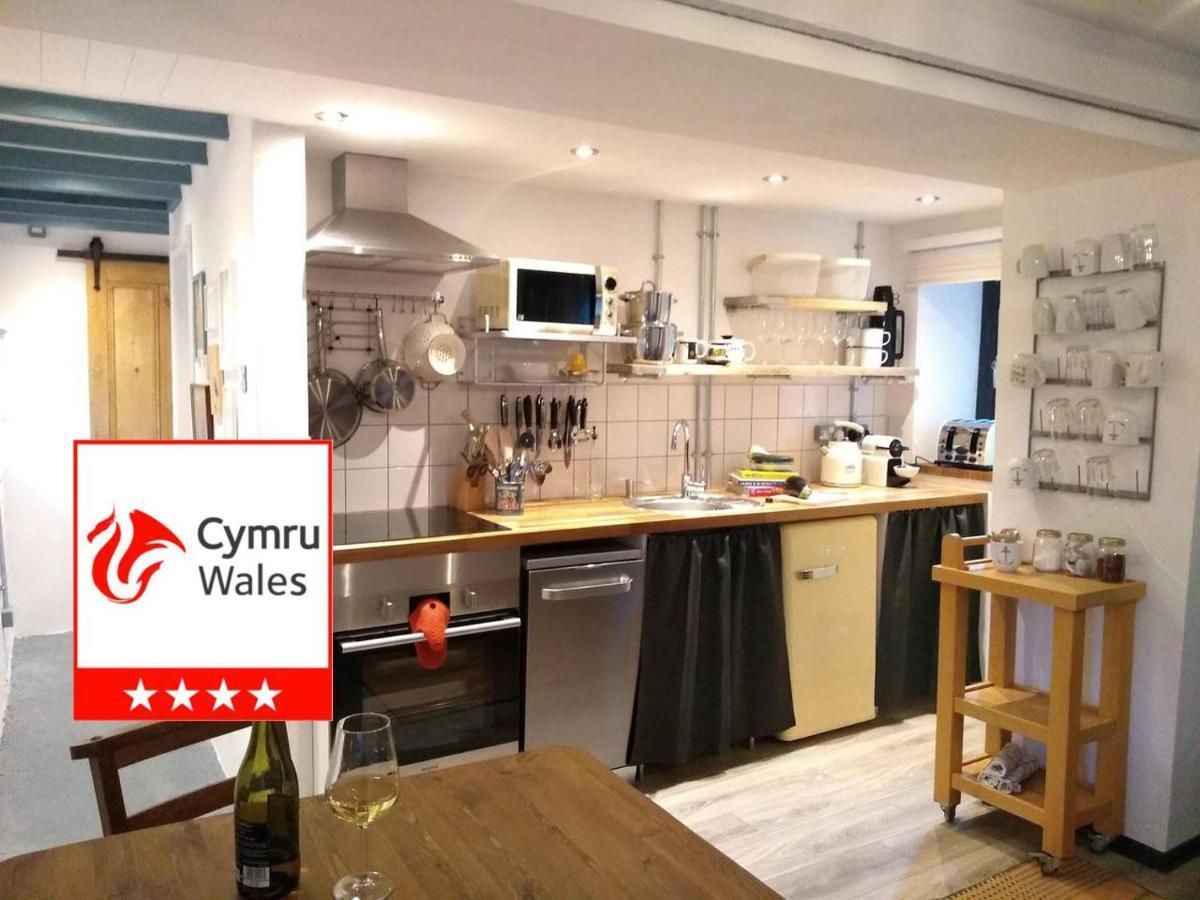 Farmhand Cottage Narberth Εξωτερικό φωτογραφία